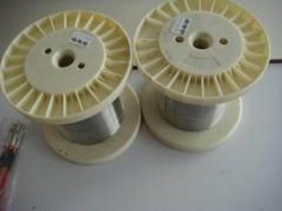 304P䓾P