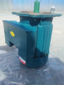 供應(yīng)單相異步電動(dòng)機(jī)yl8034-4 0.75kw現(xiàn)貨銷(xiāo)售