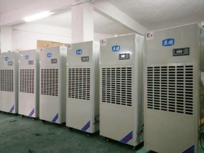 ꖹI(y)C(j)bcf-7156c