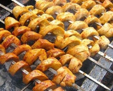 gӖM ô u